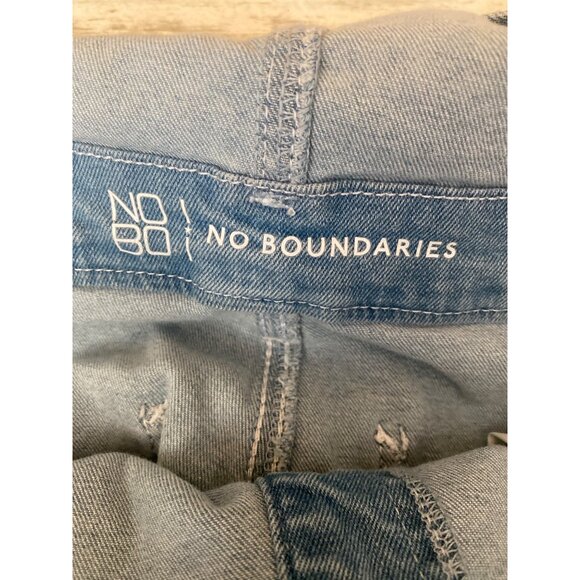 No Boundaries Denim Shortalls Floral Embroidered Size L (11-13) NWT - Picture 10 of 11